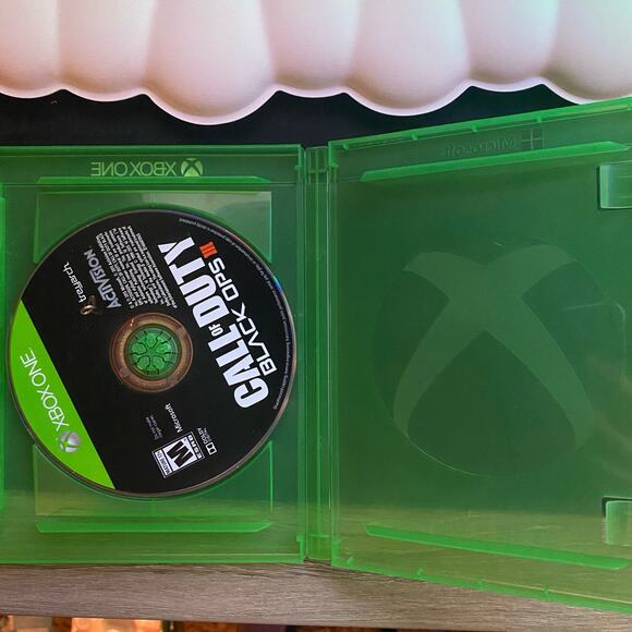 Black Ops 3 Xbox One - Picture 2 of 2